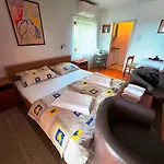 Erlando * Ρόβινι