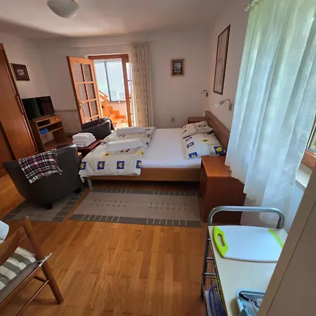 Erlando Apartamento *